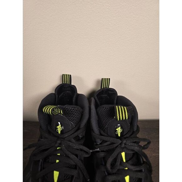 volt foamposite size 13
